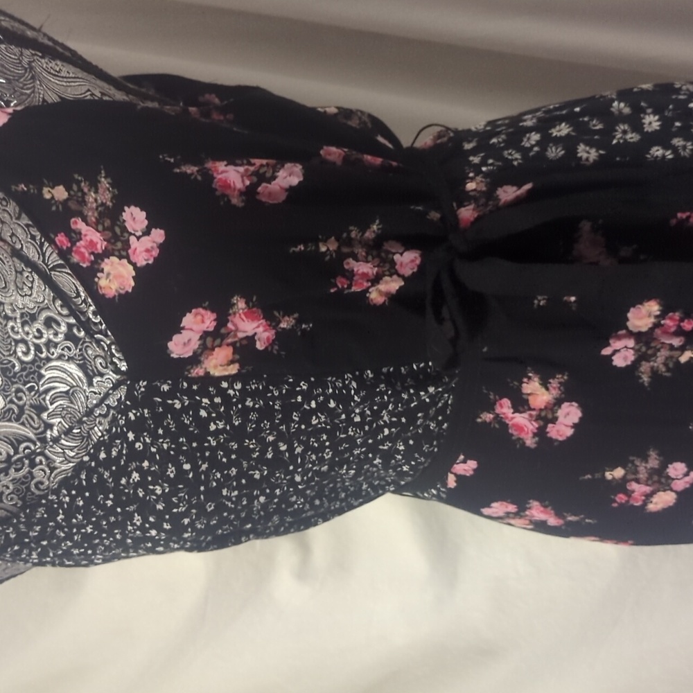 Topshop Black and Pink Mixed Floral Midi Dress - Picture 3 of 10